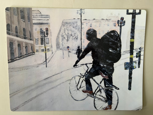 På cykel vid Tegelbacken (Biking at Tegelbacken)